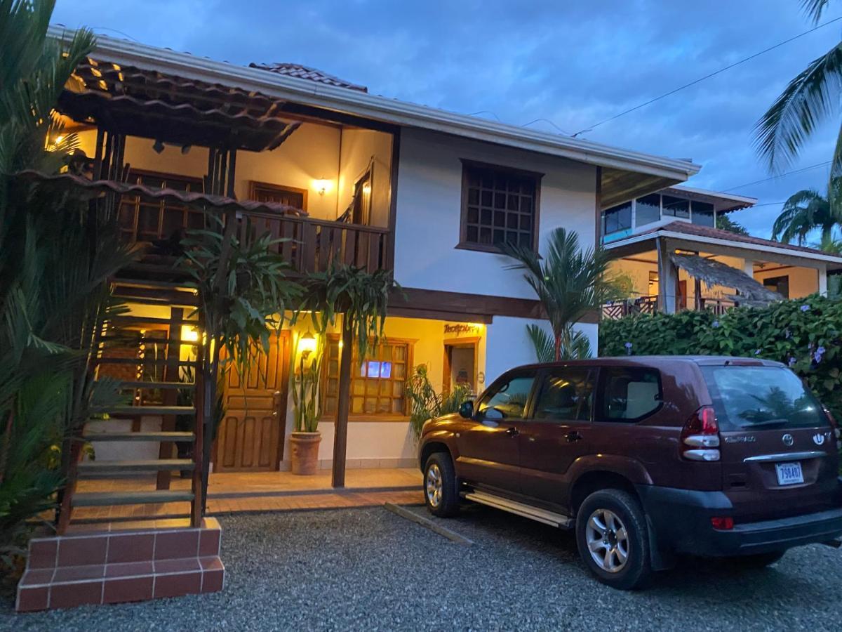 Posada Nena Caribe Puerto Viejo de Talamanca Exterior foto
