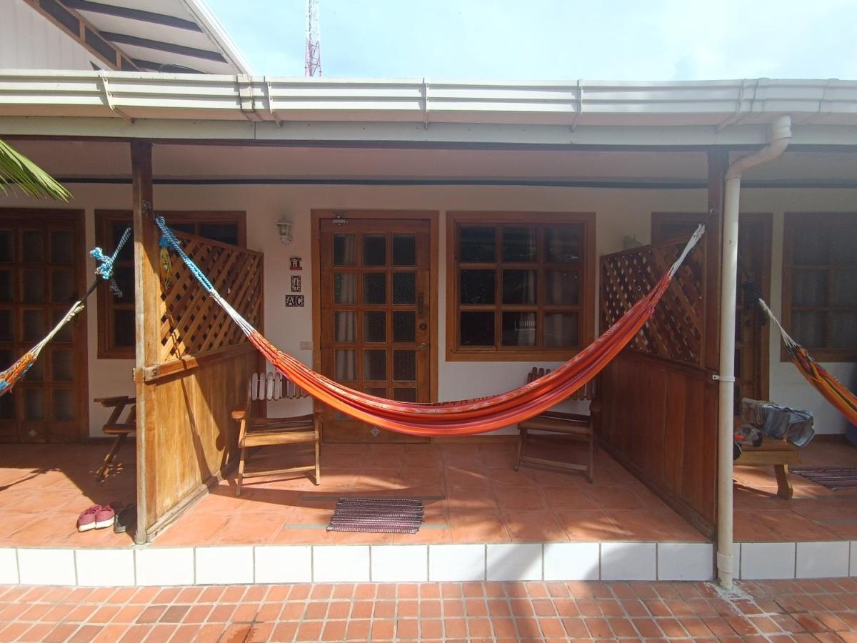 Posada Nena Caribe Puerto Viejo de Talamanca Exterior foto